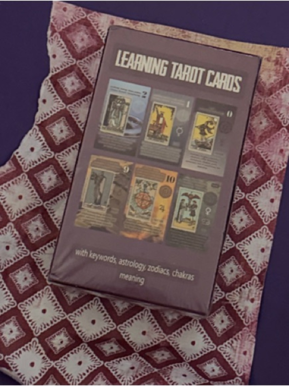 Learning Tarot Cards Deck — Purple Beginner Guide